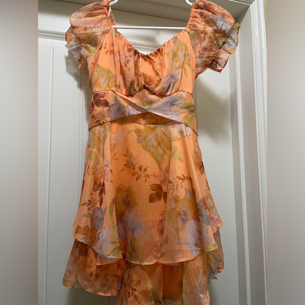 2bella Romper Dress. Beautiful Orange Floral print. Size S.